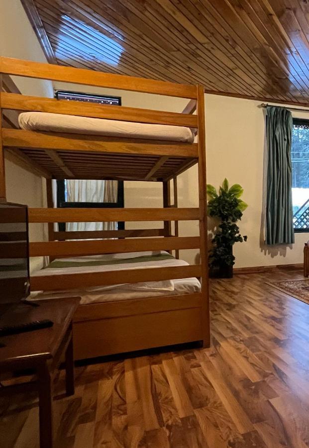 Umda Hotel Montana Nathia Gali エクステリア 写真
