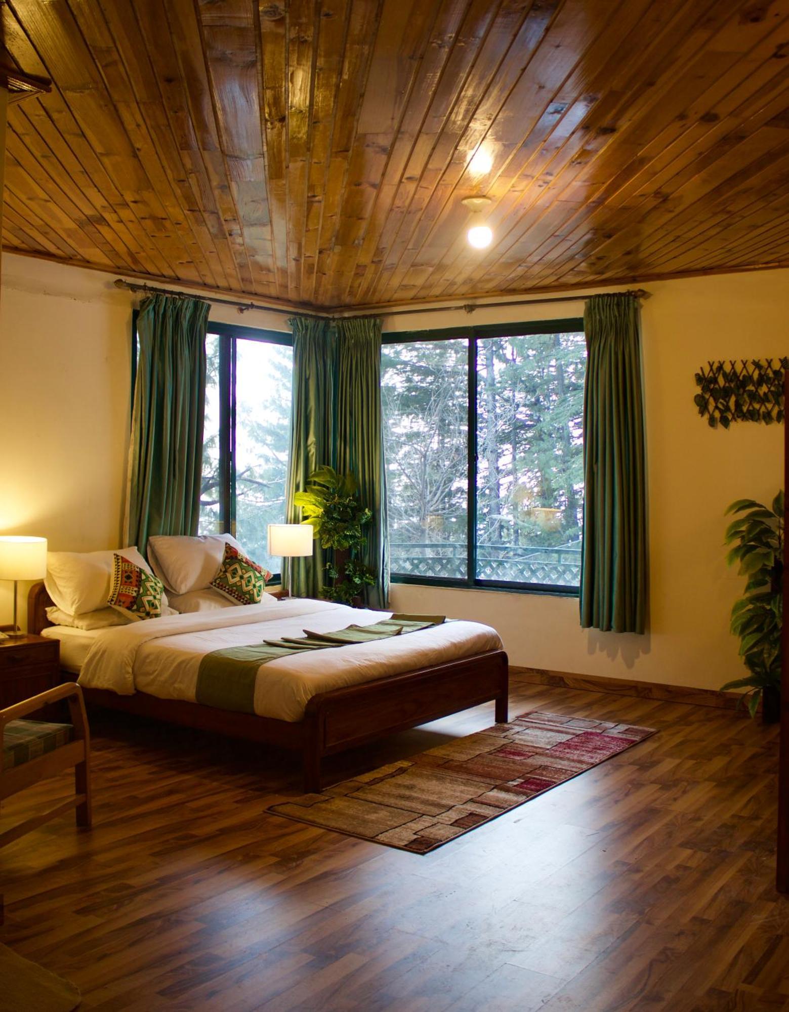 Umda Hotel Montana Nathia Gali エクステリア 写真